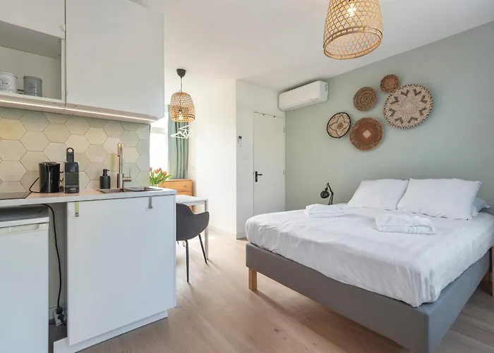 Bed & 023 잔드보르트