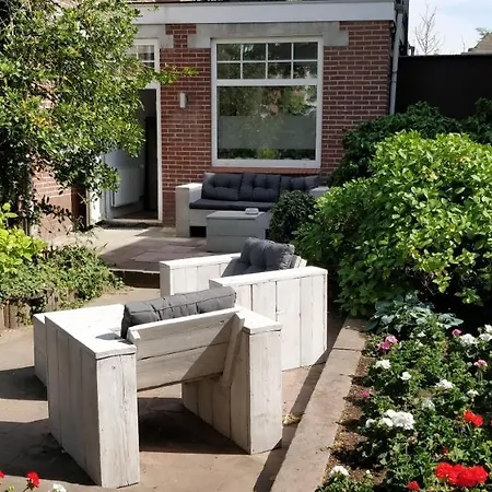 아파트 Bed & 023 *